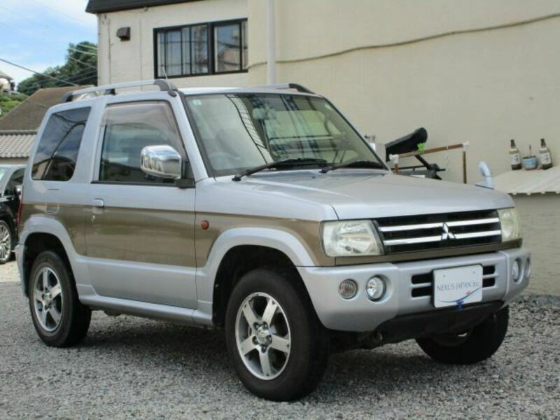 PAJERO MINI
