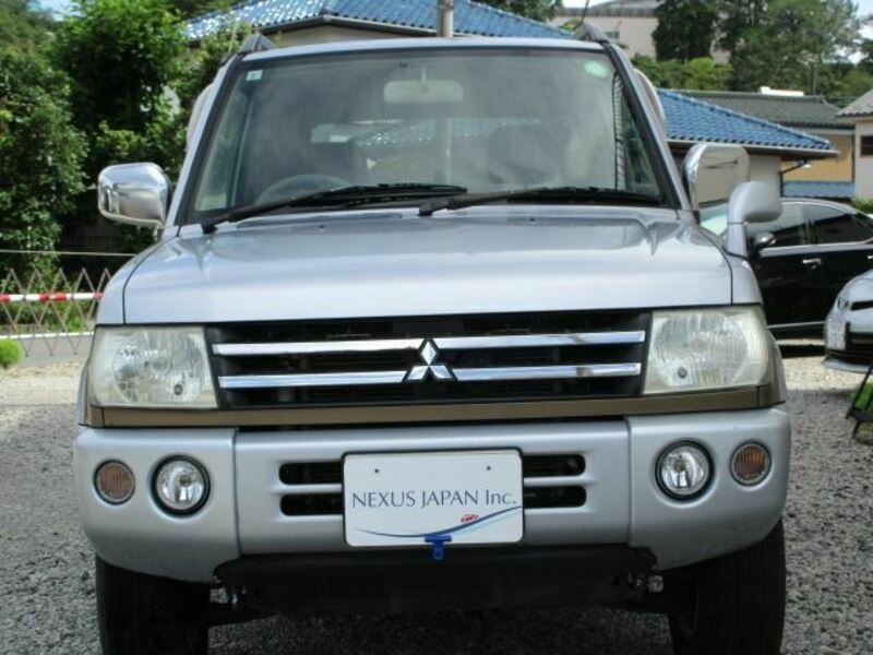 PAJERO MINI
