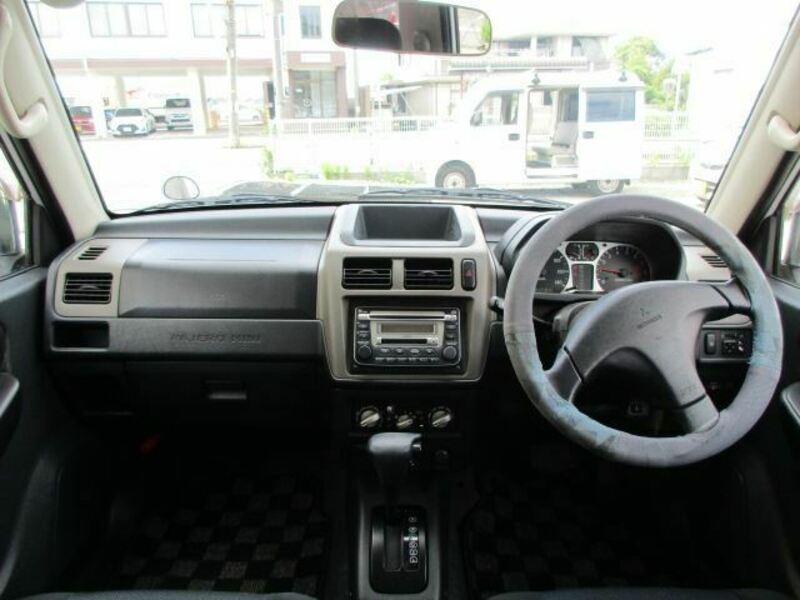 PAJERO MINI