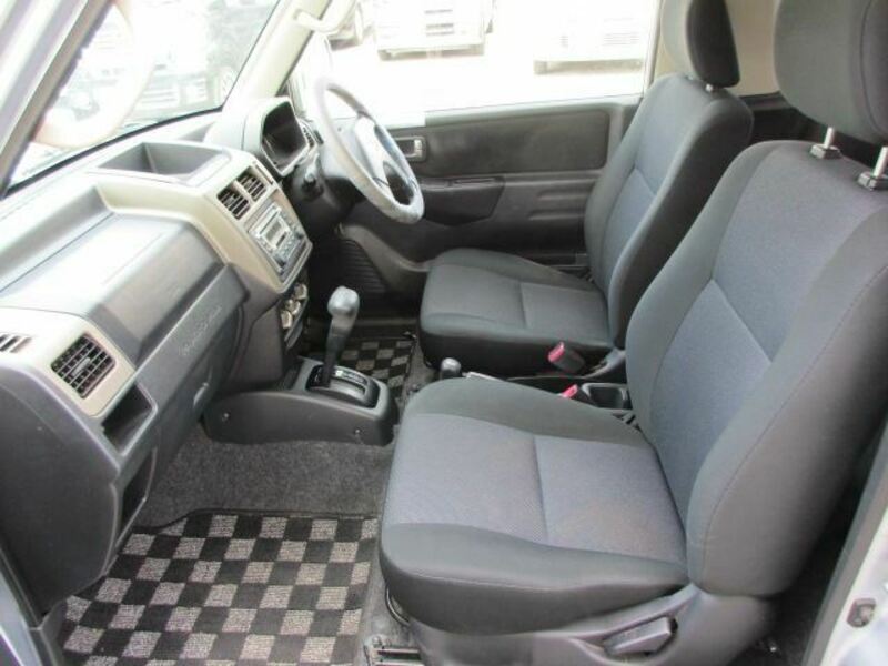 PAJERO MINI