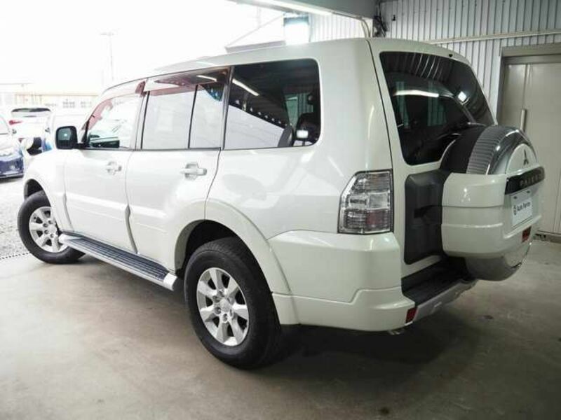PAJERO