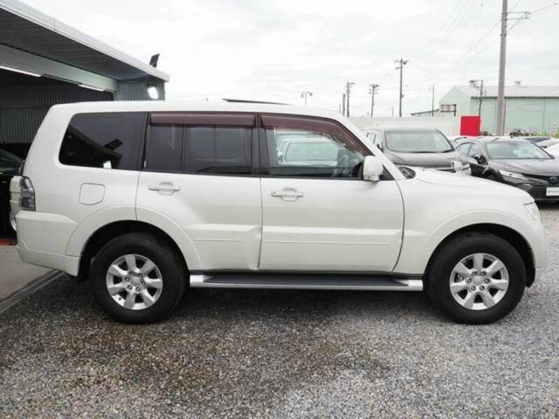 PAJERO