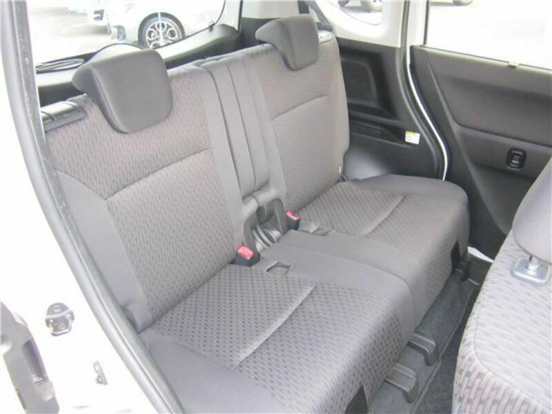 DELICA D2