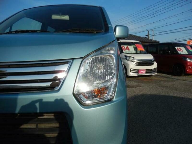 WAGON R