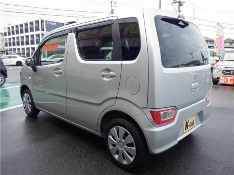WAGON R