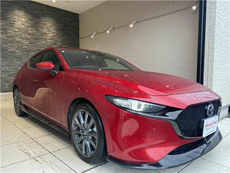 MAZDA3