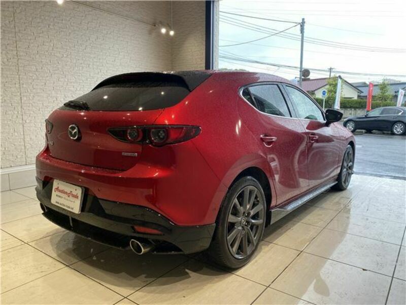 MAZDA3