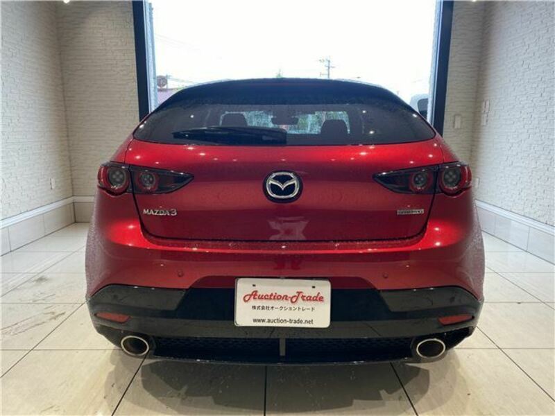 MAZDA3