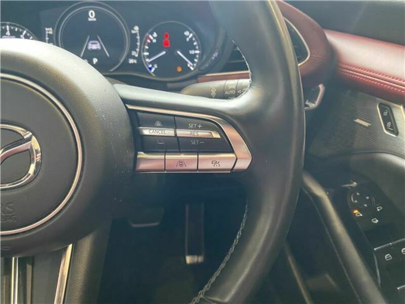 MAZDA3