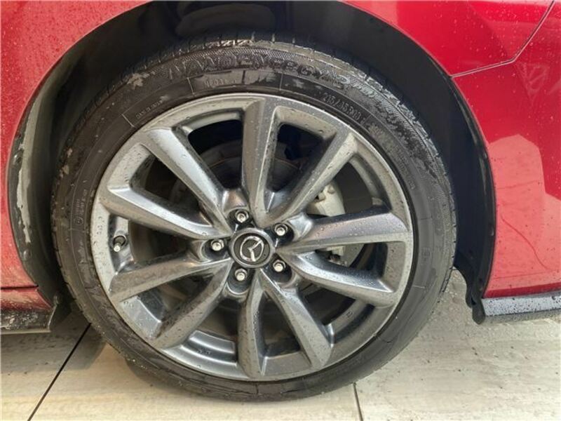 MAZDA3