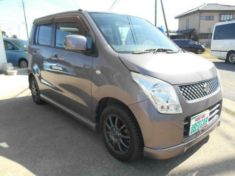 WAGON R