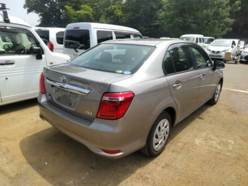 COROLLA AXIO