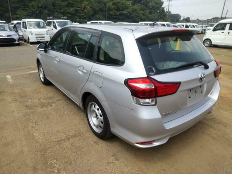 COROLLA FIELDER