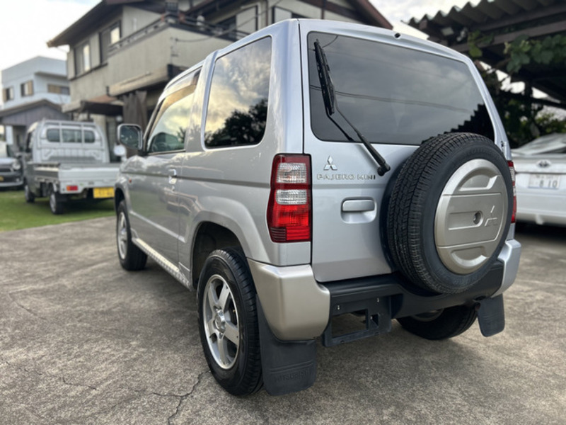 PAJERO MINI