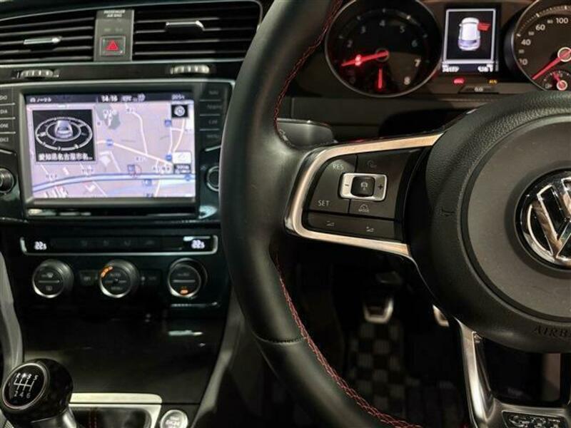 GOLF GTI