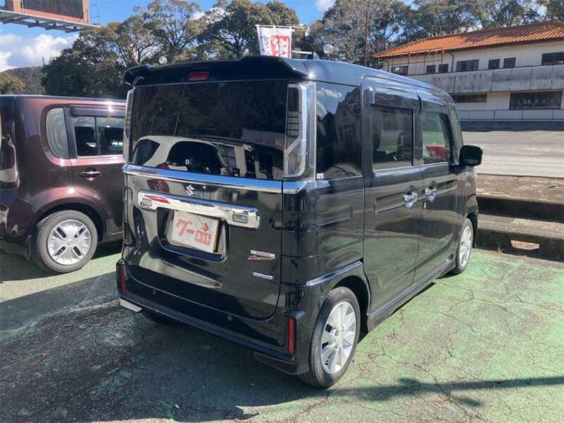 SPACIA CUSTOM