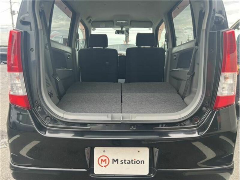 WAGON R
