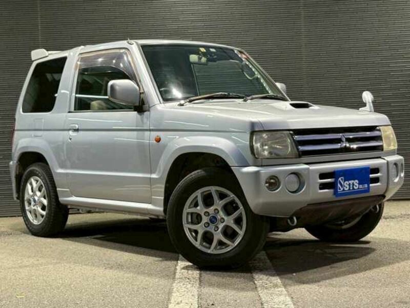 PAJERO MINI
