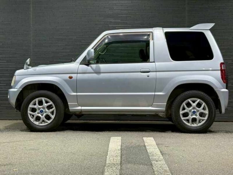 PAJERO MINI
