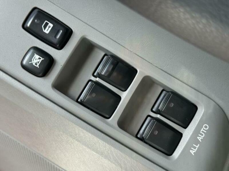 HILUX SURF