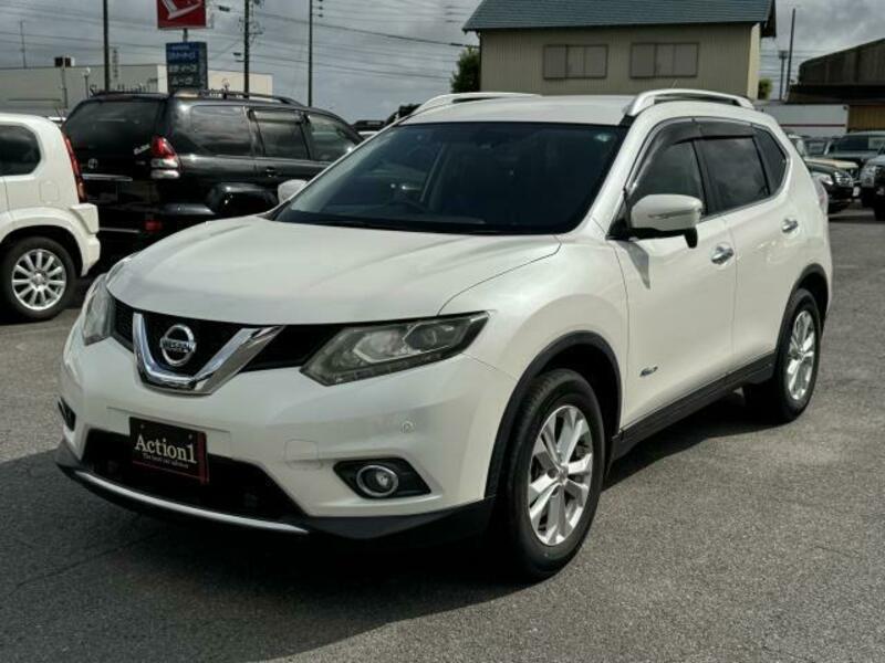 X-TRAIL
