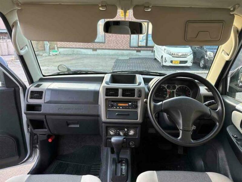 PAJERO MINI