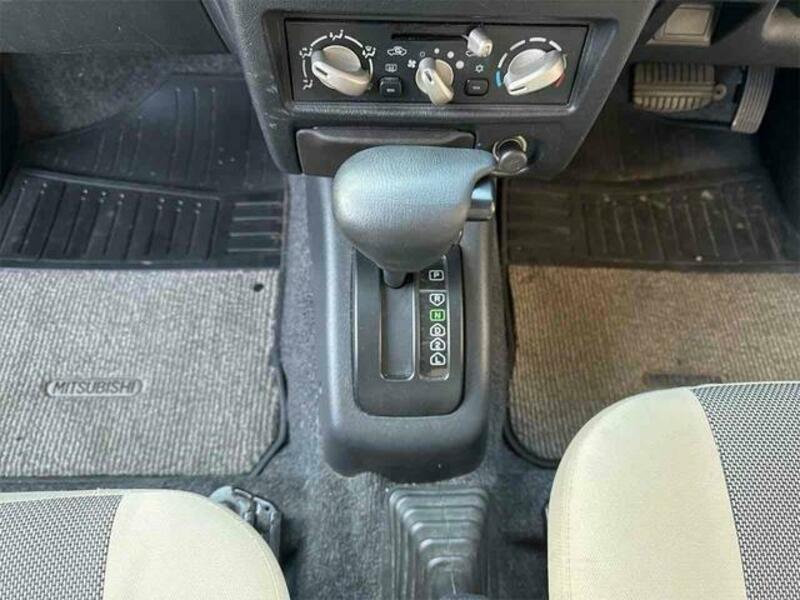 PAJERO MINI
