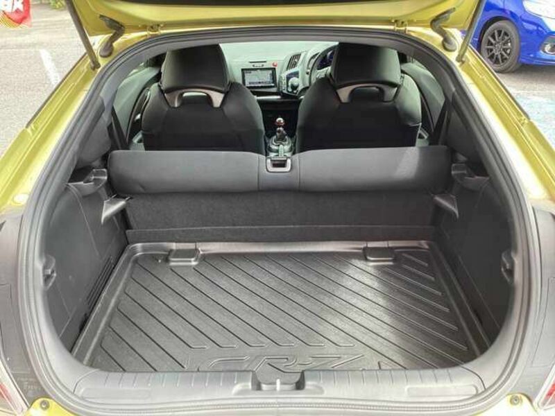 CR-Z