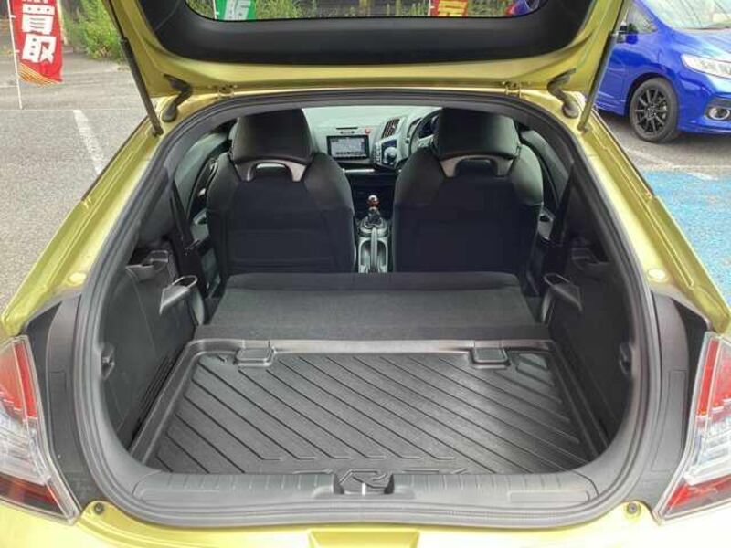 CR-Z