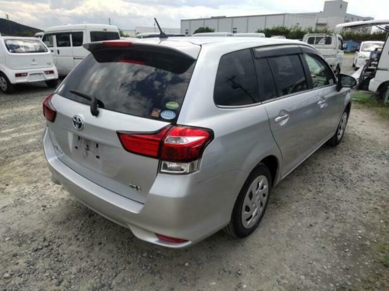 COROLLA FIELDER
