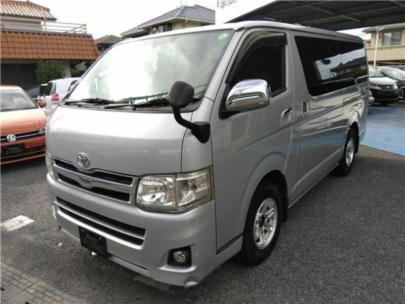 HIACE