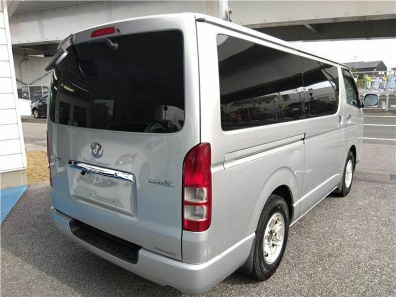 HIACE
