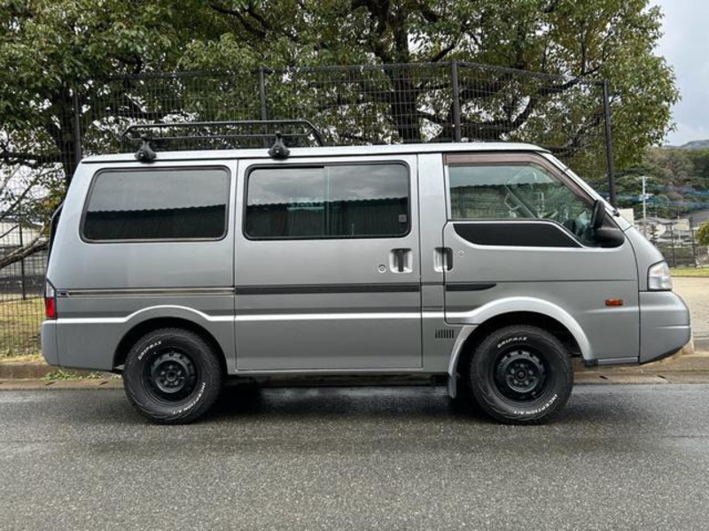 BONGO VAN
