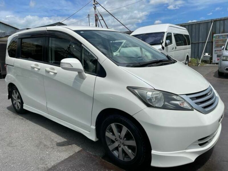 HONDA FREED