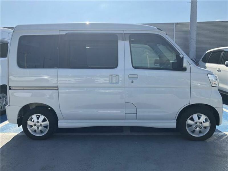 ATRAI WAGON