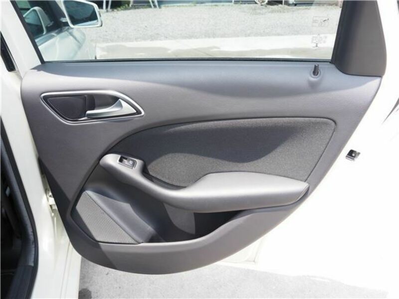 B-CLASS