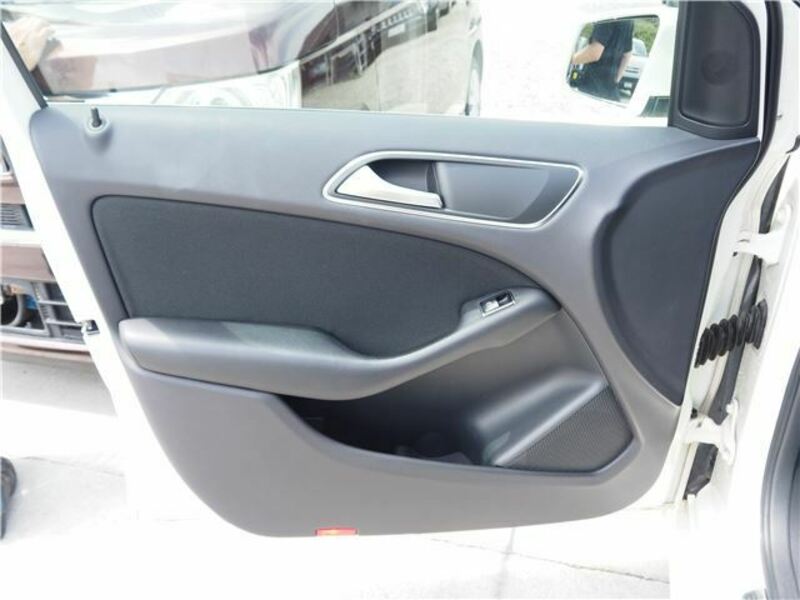 B-CLASS
