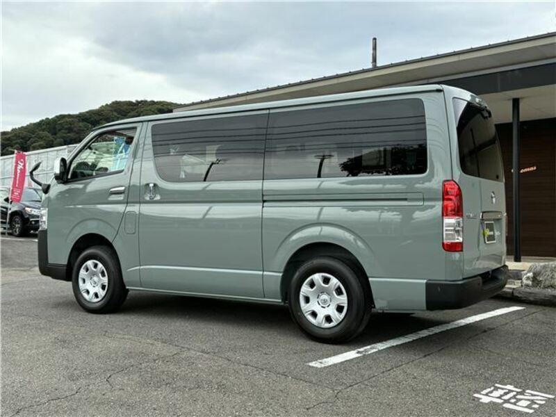 HIACE