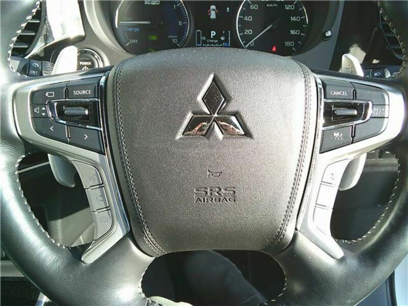 OUTLANDER PHEV