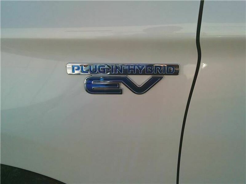 OUTLANDER PHEV