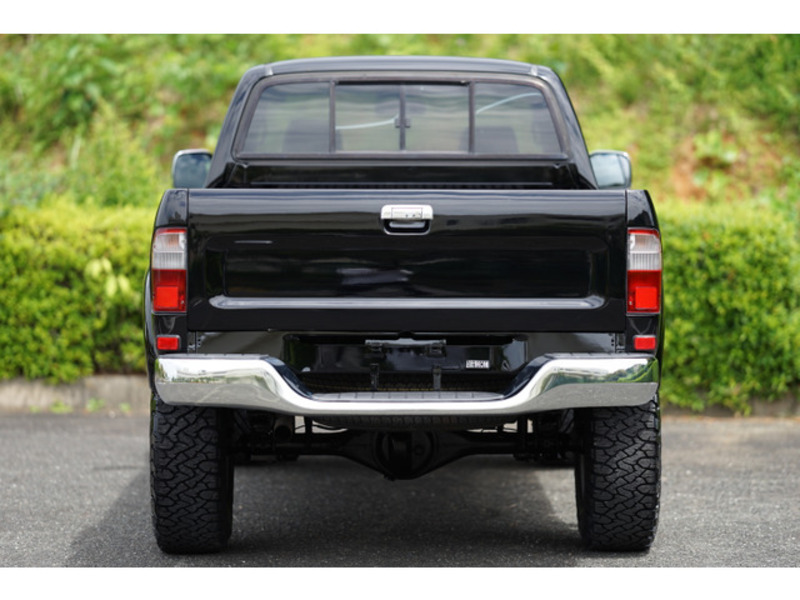 HILUX
