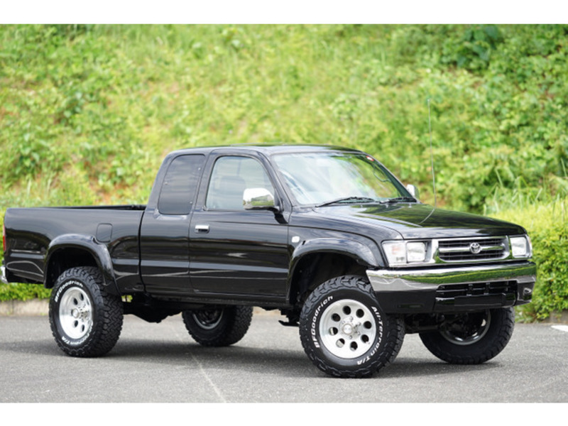 HILUX