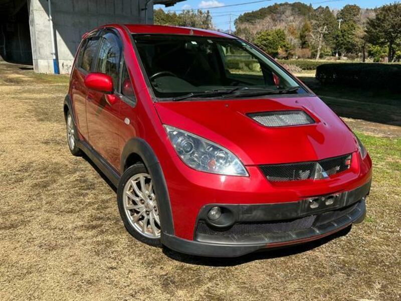MITSUBISHI COLT