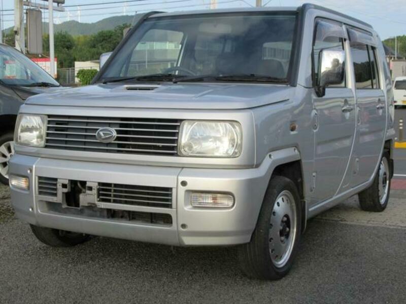 DAIHATSU NAKED