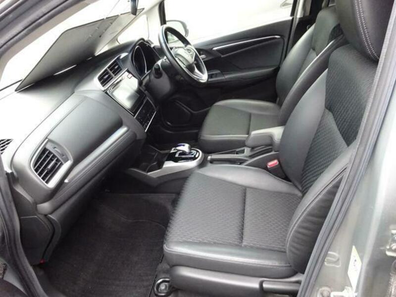 FIT HYBRID