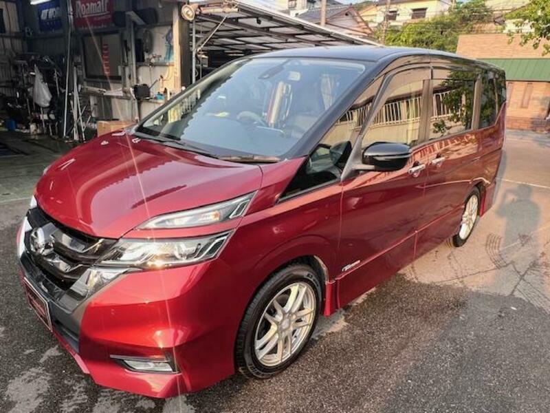 NISSAN SERENA