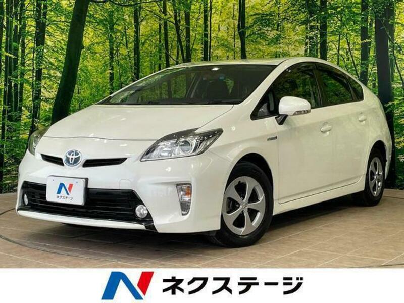 TOYOTA PRIUS