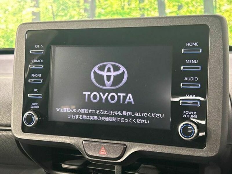 YARIS CROSS