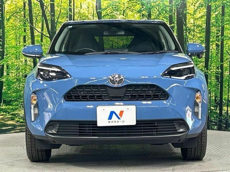 YARIS CROSS