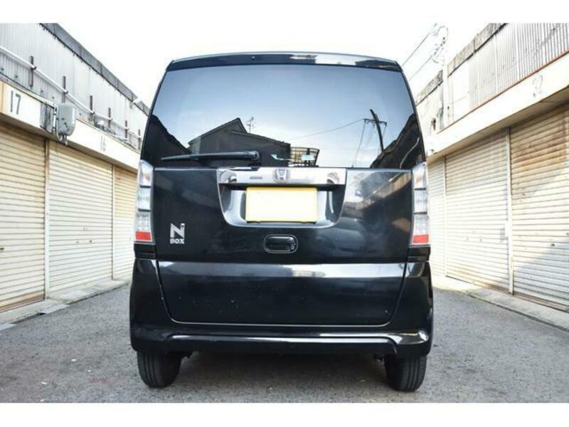 N BOX